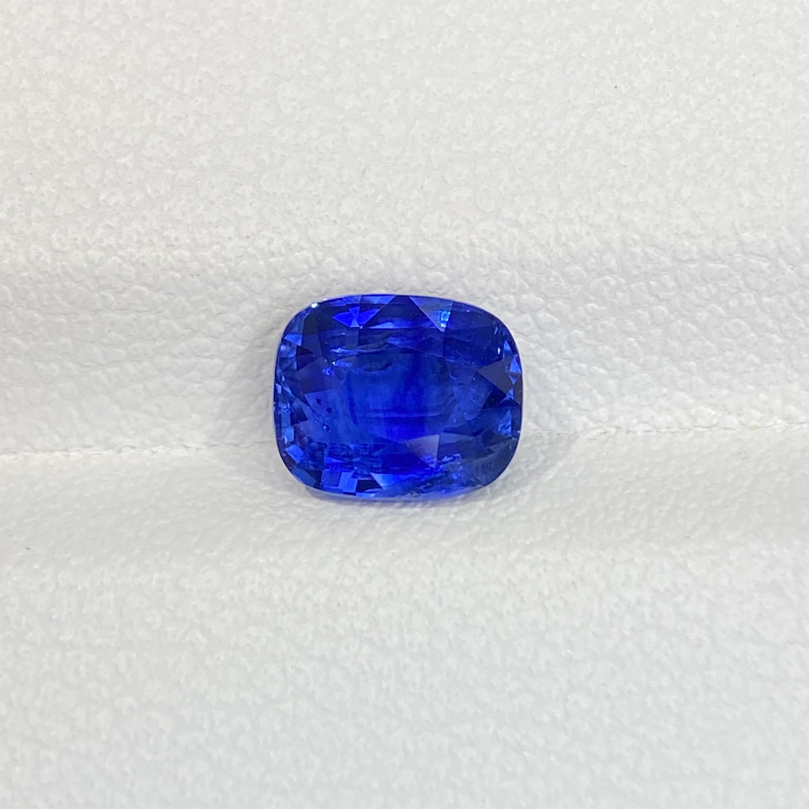 1.78-carat Cornflower Sapphire, Cushion cut, bright color