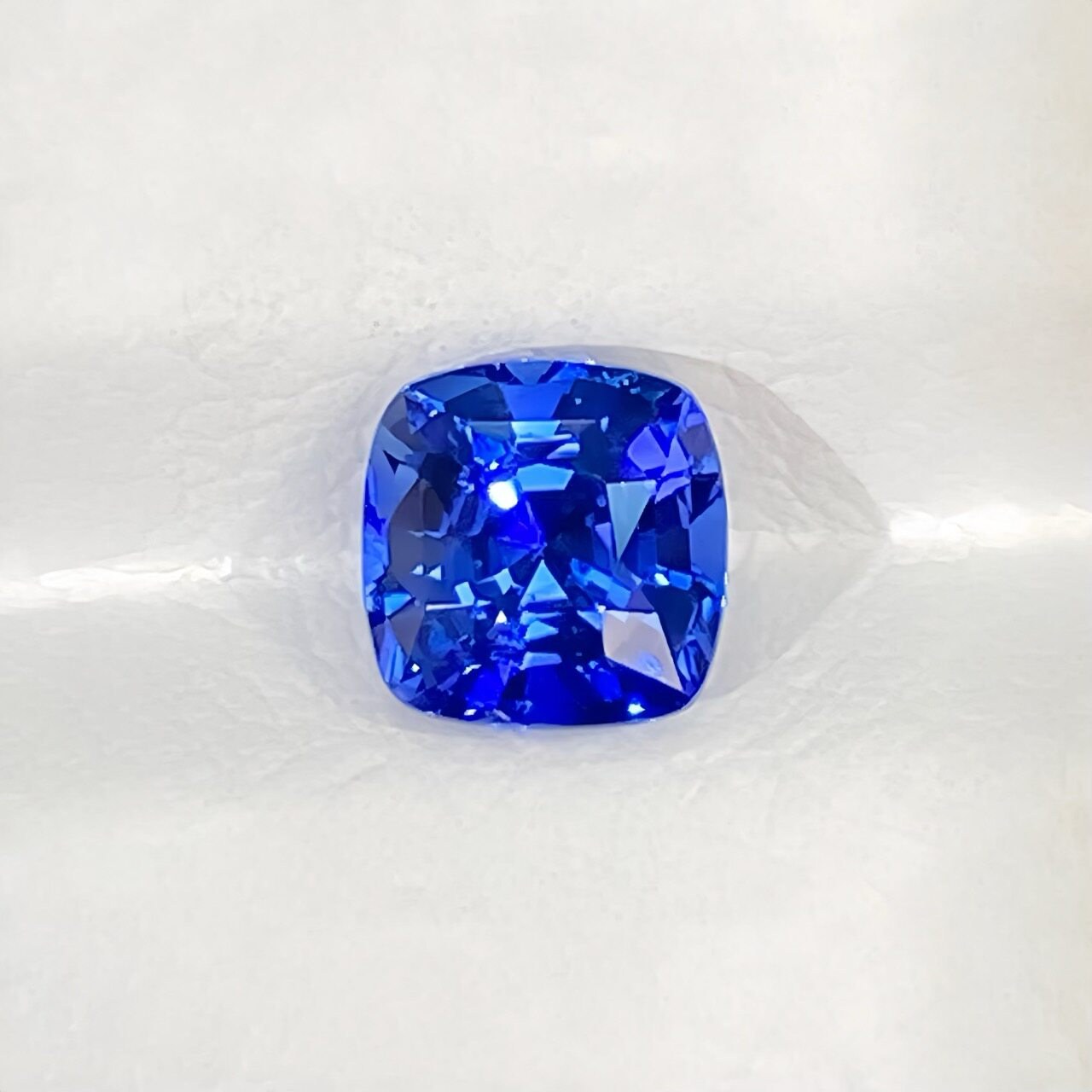 1.38 Carat Royal Blue Sapphire Square Stone Image 2