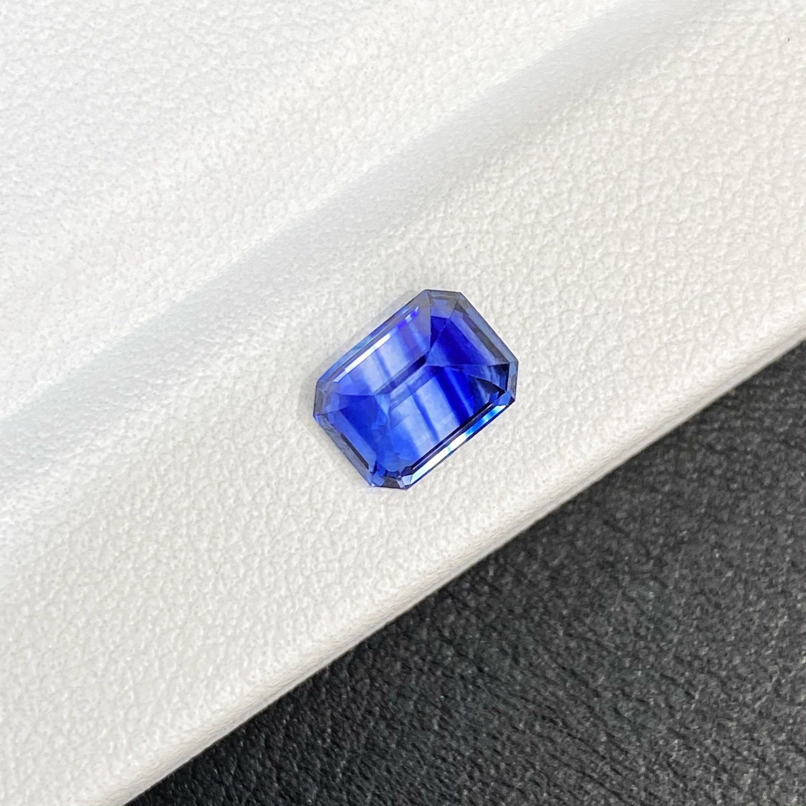 2.06-carat Royal Blue Sapphire Emerald Cut Stone Image 5